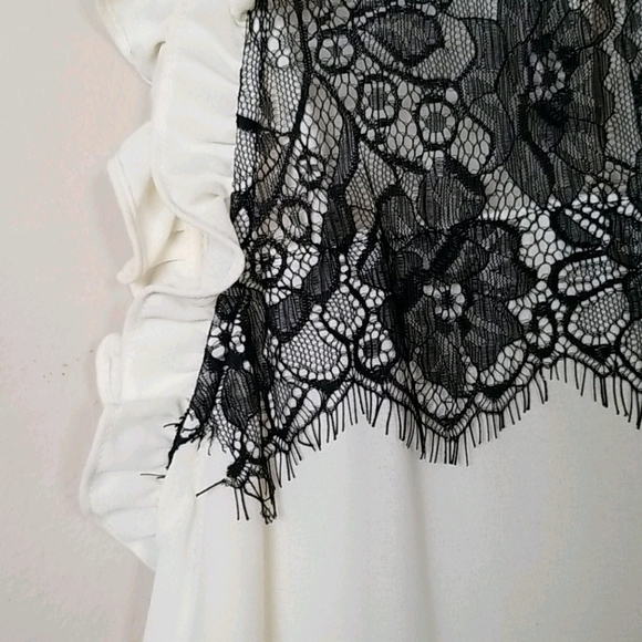 NEW Zara white sleeveless top blouse black lace - Picture 3 of 4